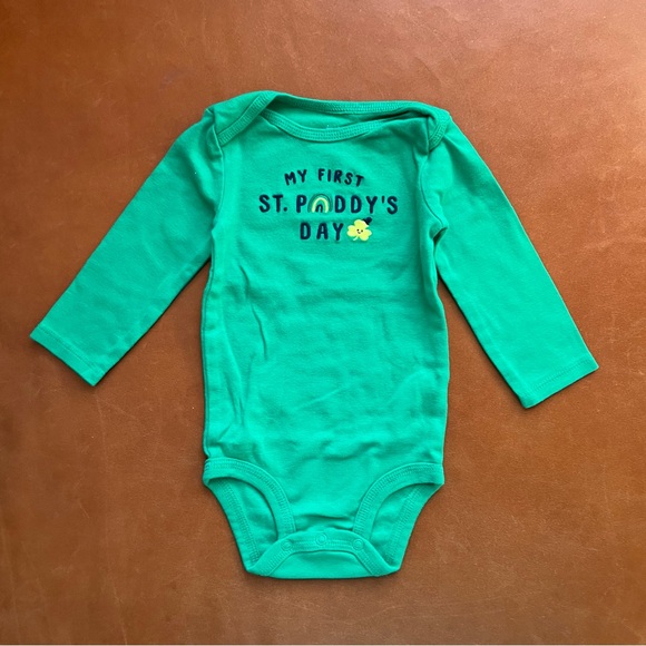 CARTERS St. Patrick’s Day Green Bodysuit, 9mo - Picture 5 of 5